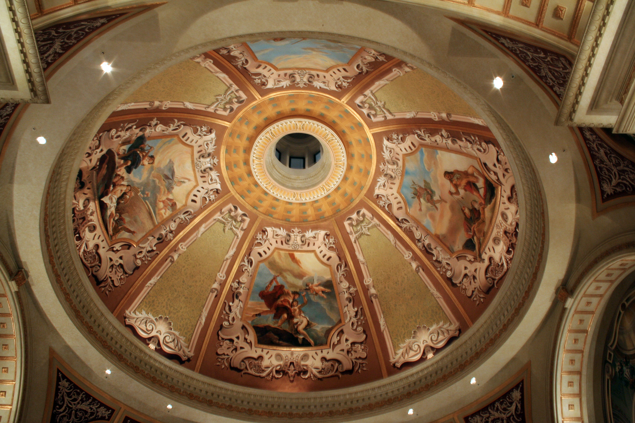 venetian ceiling
